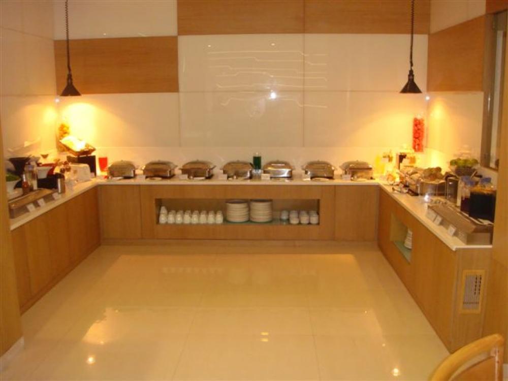 Keys Prima By Lemon Tree Hotels, Katti-Ma, Chennai Restoran gambar